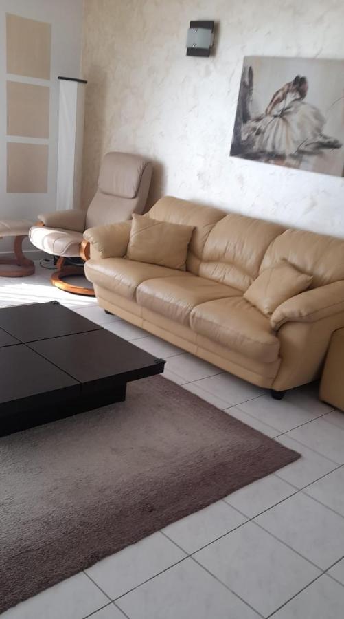 شقة Apartament Bety Sea Front كوستِنيست المظهر الخارجي الصورة